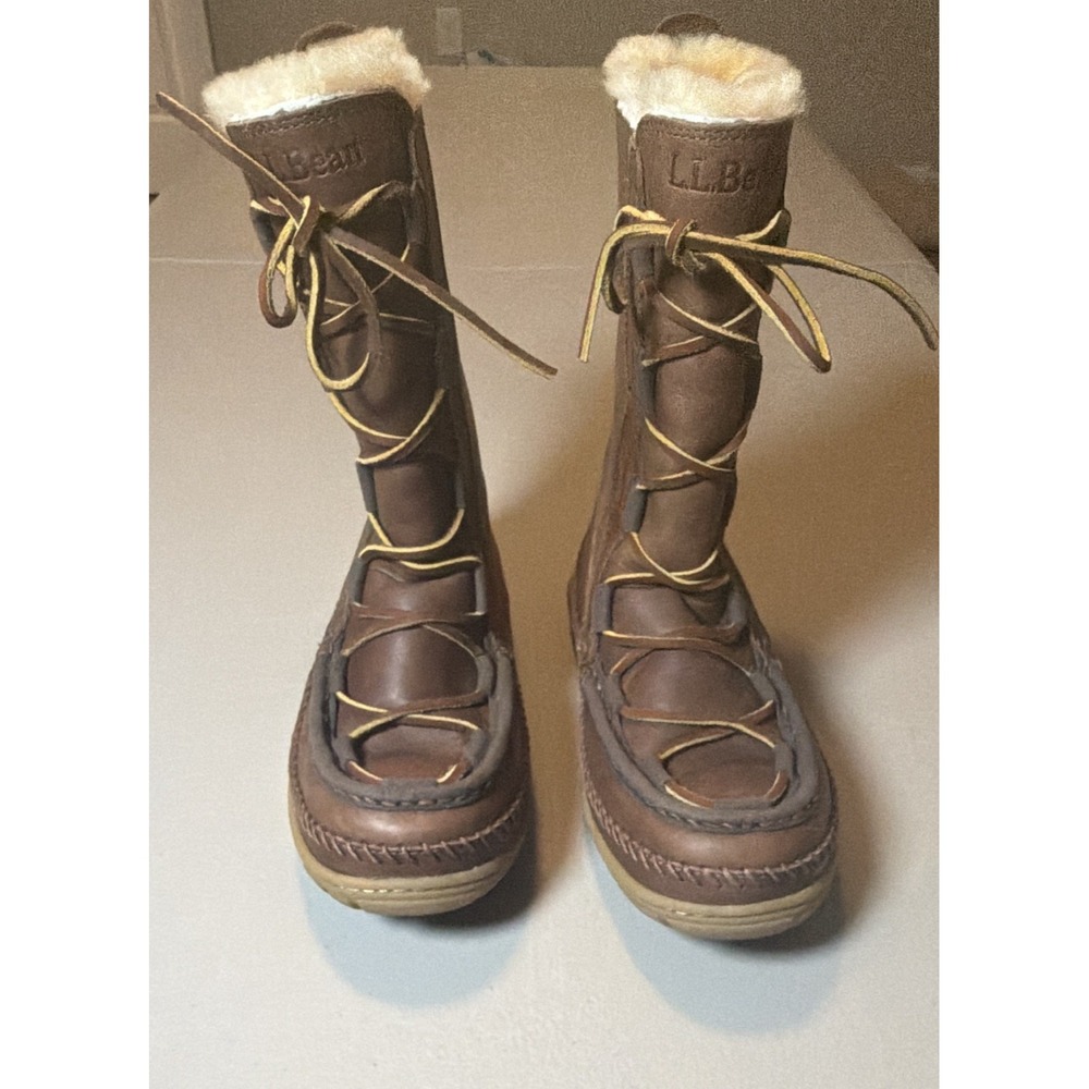 L.L. Bean Women's Brown Leather Moccasin Boots Size 10